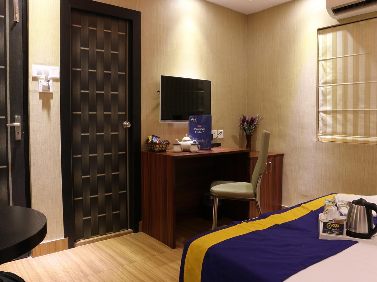 Oyo 662 Hotel Comfotel Calcutta Eksteriør billede